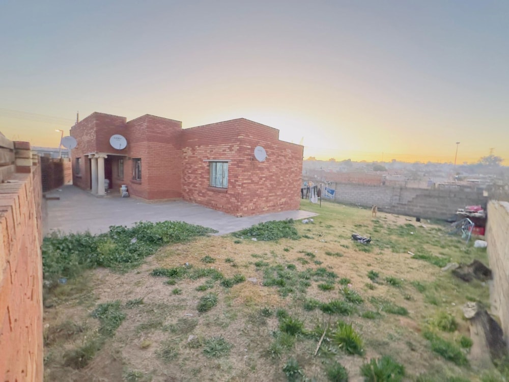 House for sale in Tembisa - KTP1749888