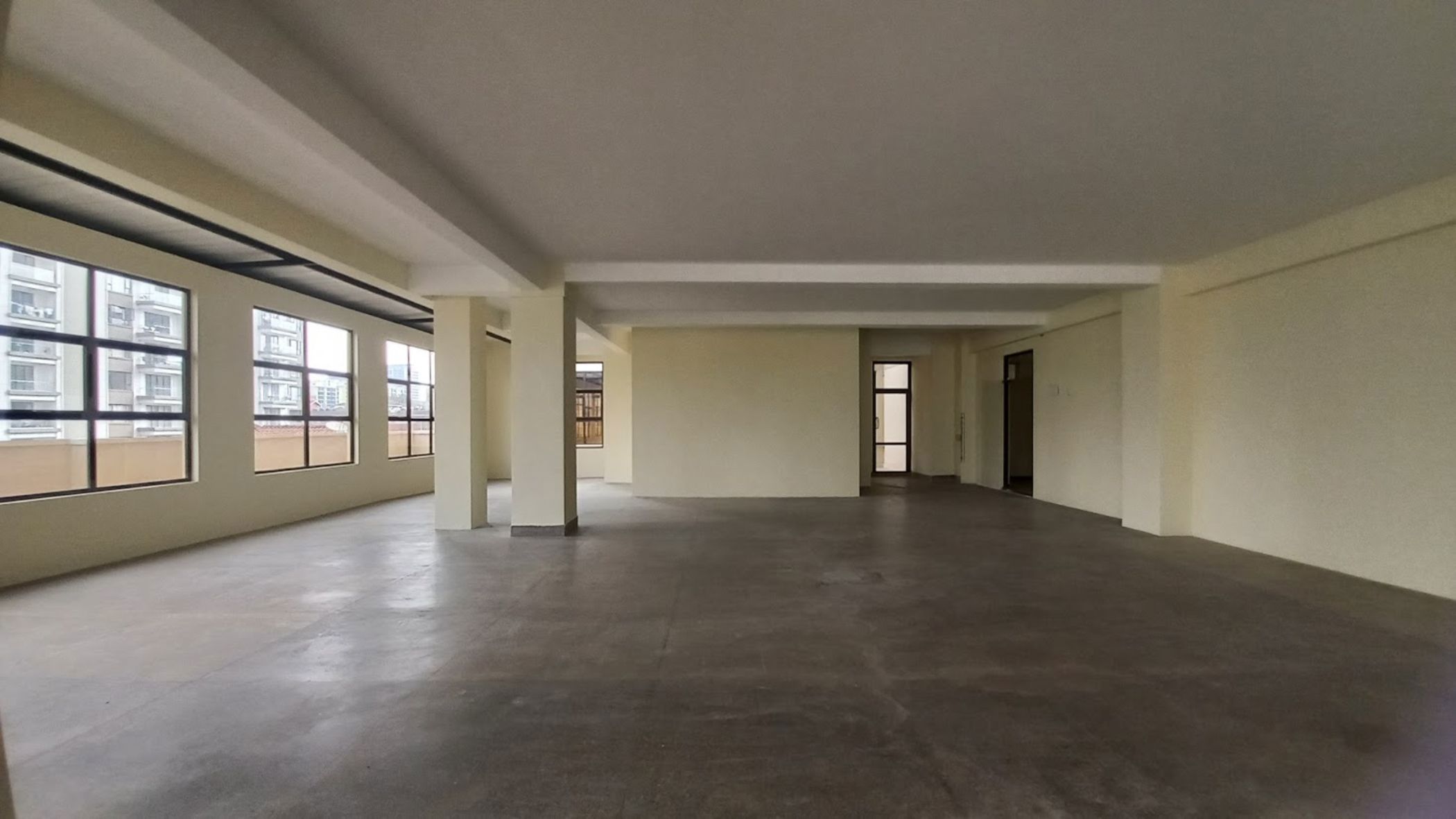 Commercial office to rent in Kilimani, Kenya - 3KE1751768