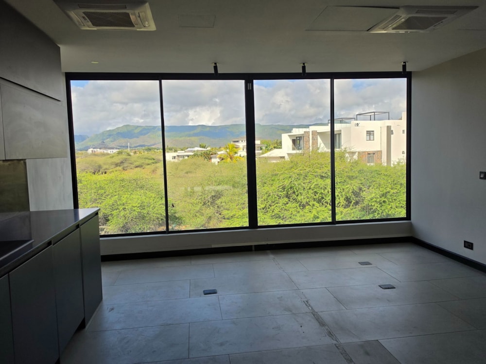 Commercial office to rent in Tamarin, Mauritius - MUR1749927