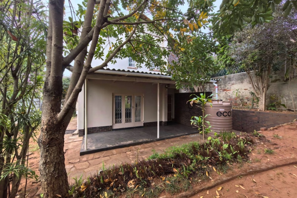 Double-storey house for sale in Manor Gardens - 1DBN1750241 Double-storey house for sale in Manor Gardens - 1DBN1750241