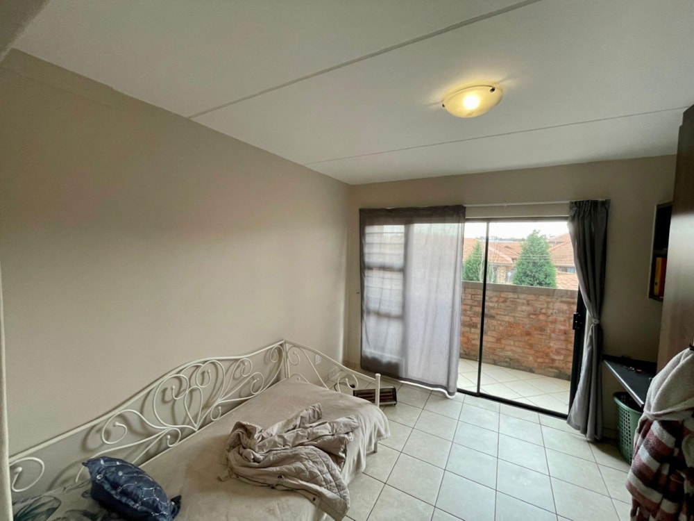 Apartment for sale in Mooivallei Park - 1PCH1750013 Apartment for sale in Mooivallei Park - 1PCH1750013