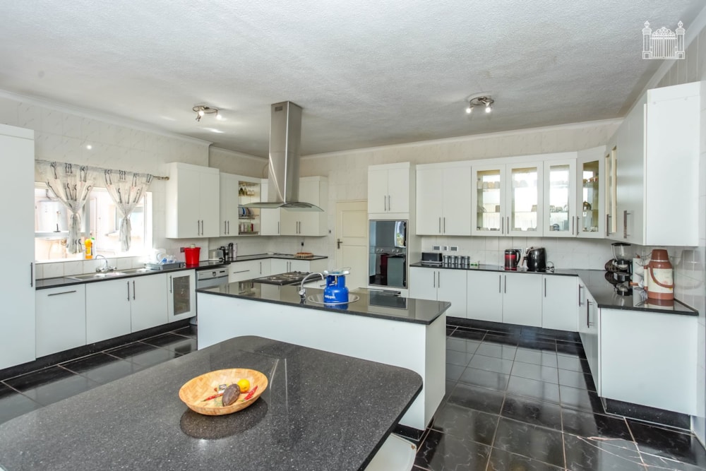 House for sale in Greendale, Zimbabwe - 3ZB1750069 House for sale in Greendale, Zimbabwe - 3ZB1750069