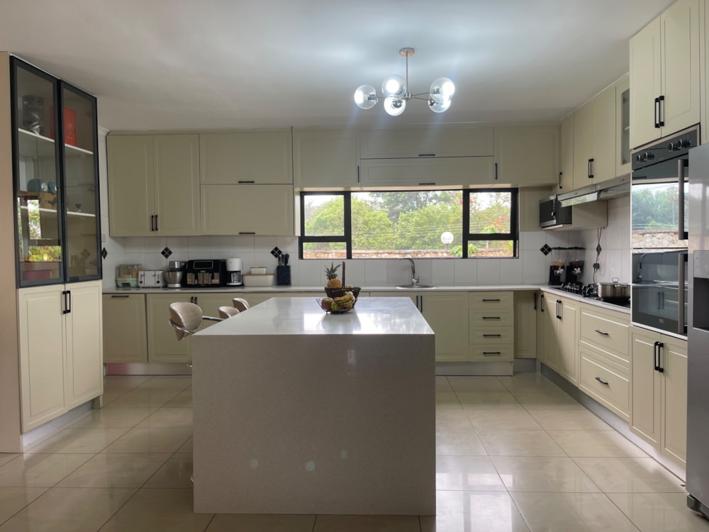 House to rent in Borrowdale, Zimbabwe - 3ZB1750114