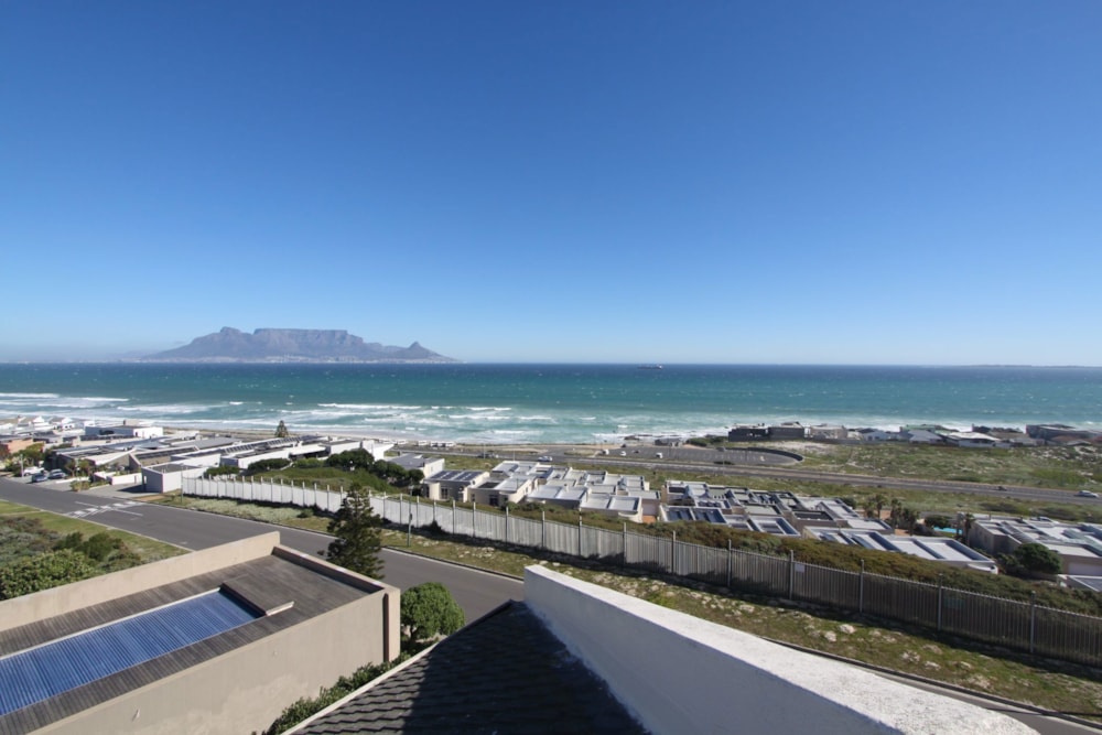 House for sale in Bloubergstrand - 1TV1750298