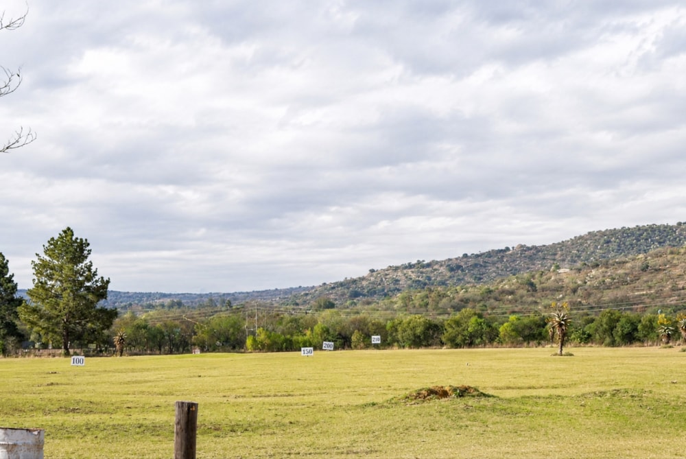 Mixed use farm for sale in Rustenburg Rural - 1RU1750182 Mixed use farm for sale in Rustenburg Rural - 1RU1750182