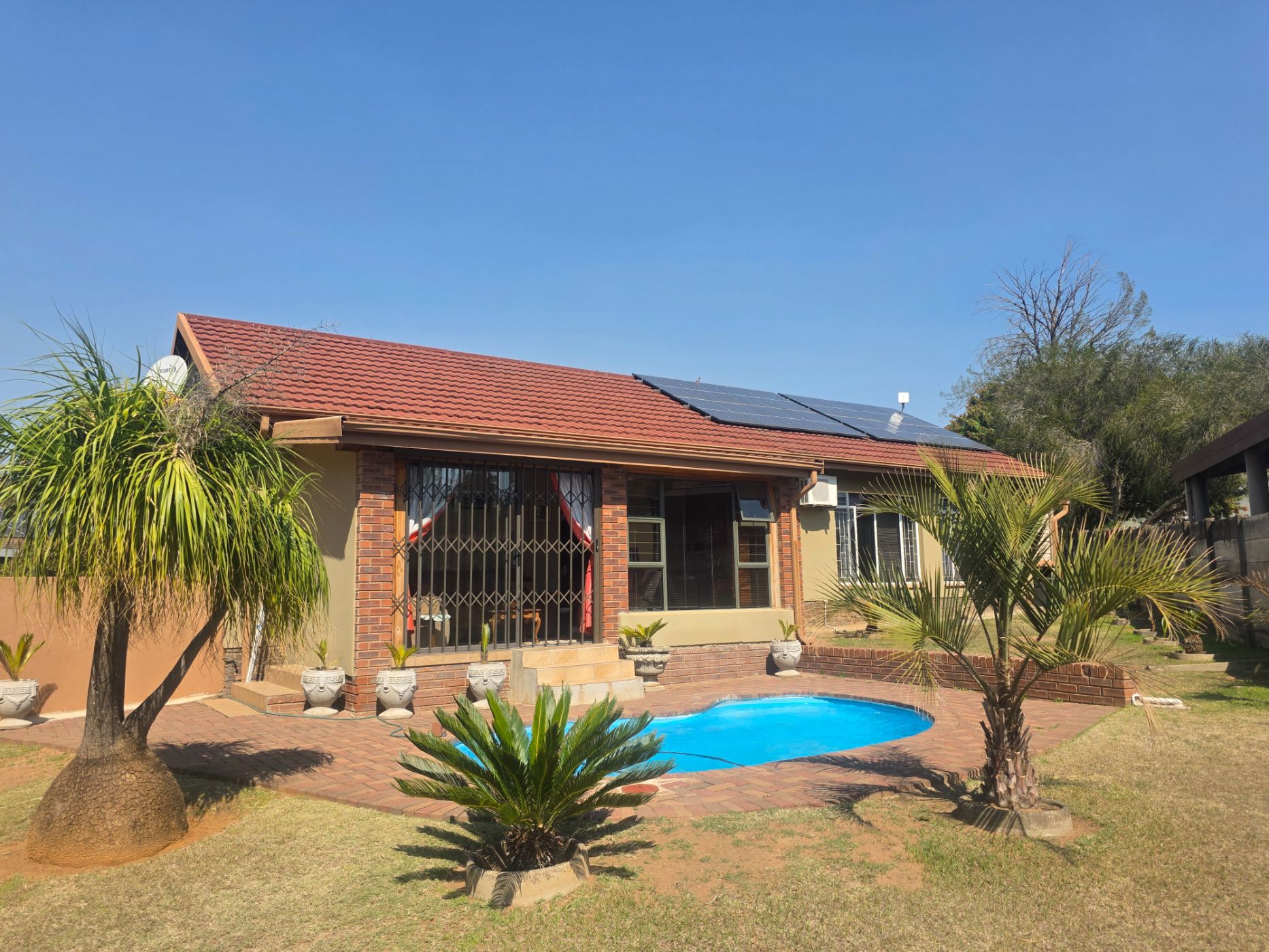 House for sale in Newcastle - 1NW1750415