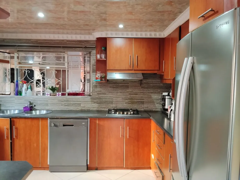 House for sale in Roodepan - 1KJ1750601 House for sale in Roodepan - 1KJ1750601