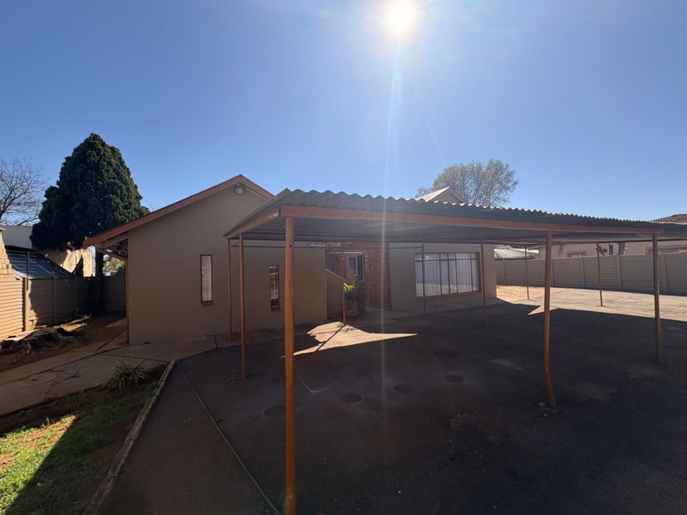 House to rent in Potchefstroom - 1PCH1750335
