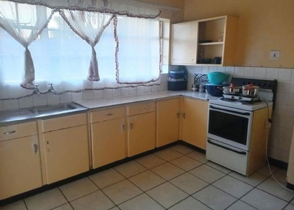 House for sale in Komati - 1MD1750379