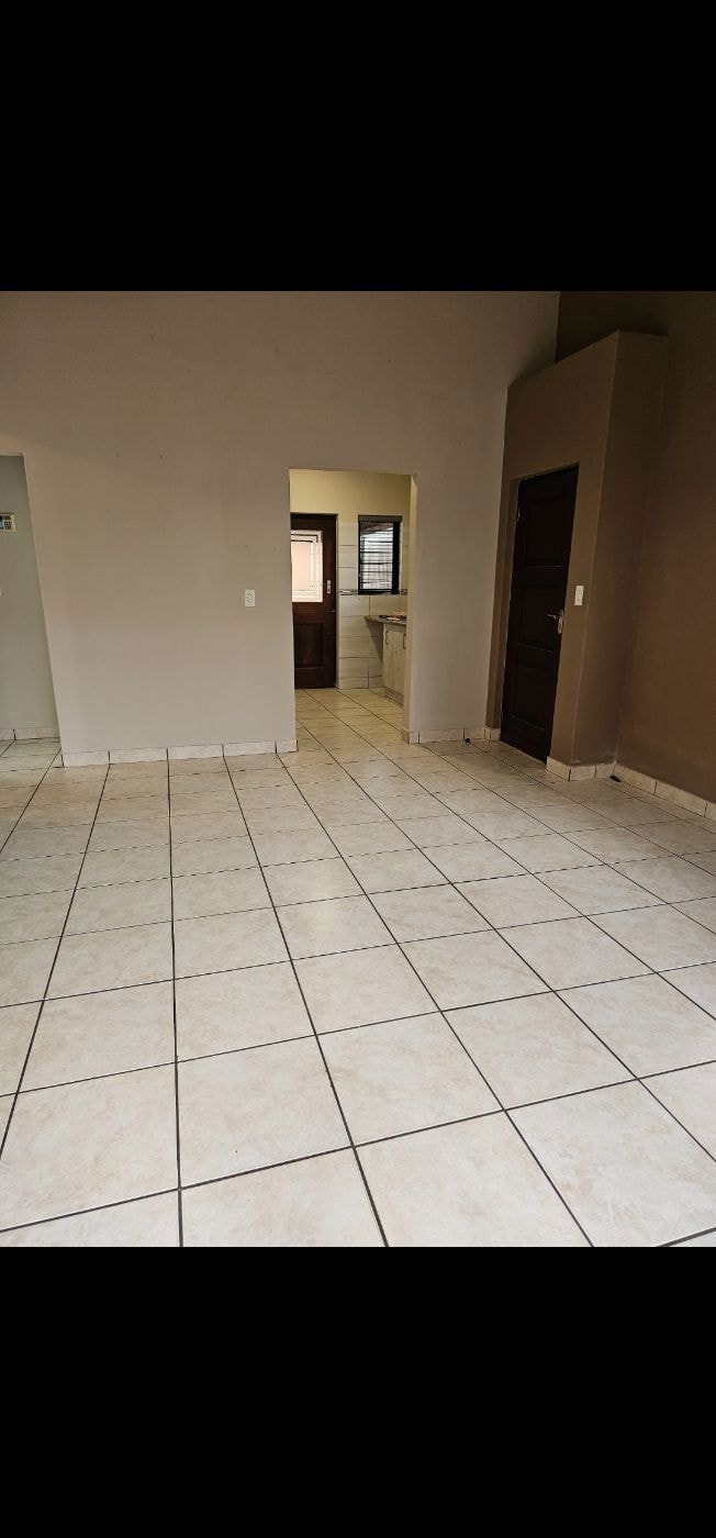 House to rent in Nelspruit (Mbombela) - 1NS1750431 House to rent in Nelspruit (Mbombela) - 1NS1750431