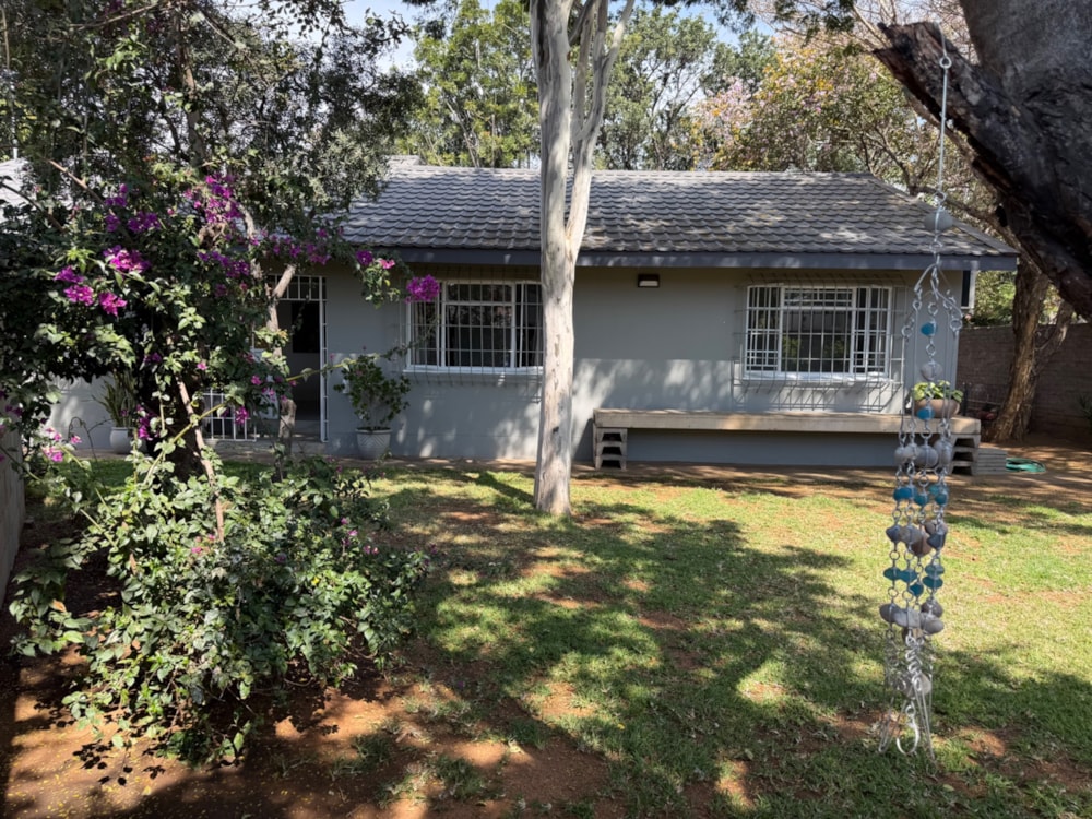 House for sale in Gaborone, Botswana - 3BO1750430 House for sale in Gaborone, Botswana - 3BO1750430