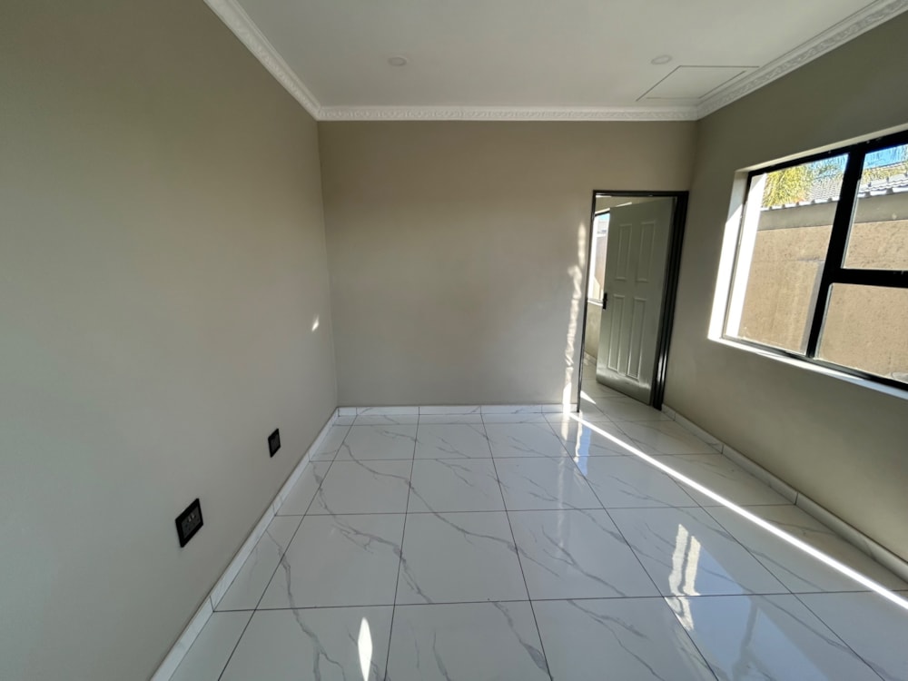 Apartment to rent in Minerva Gardens - 1KJ1750452