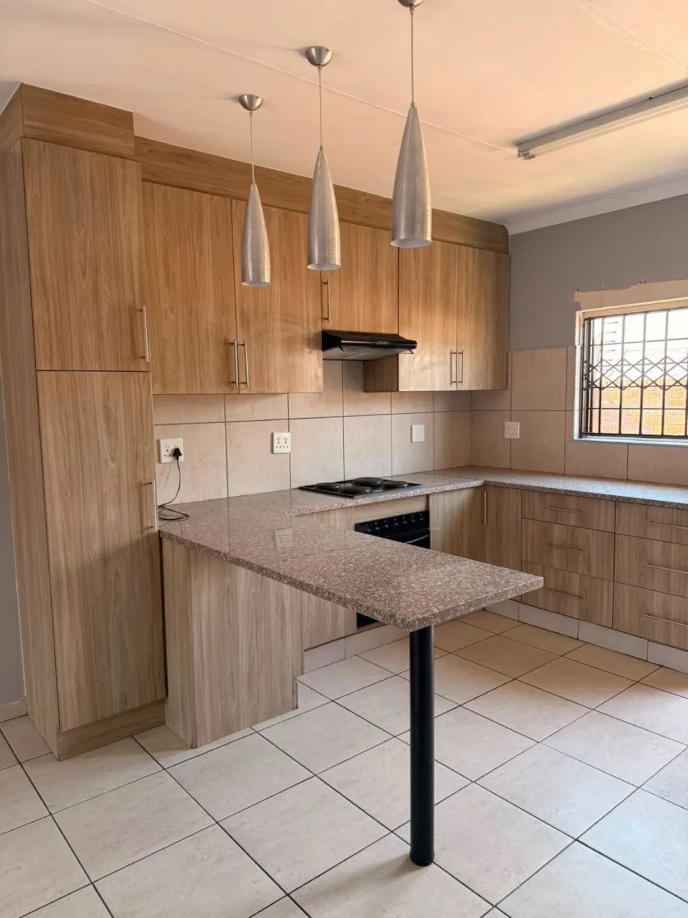 Townhouse to rent in Witbank (eMalahleni) - 1WD1750463