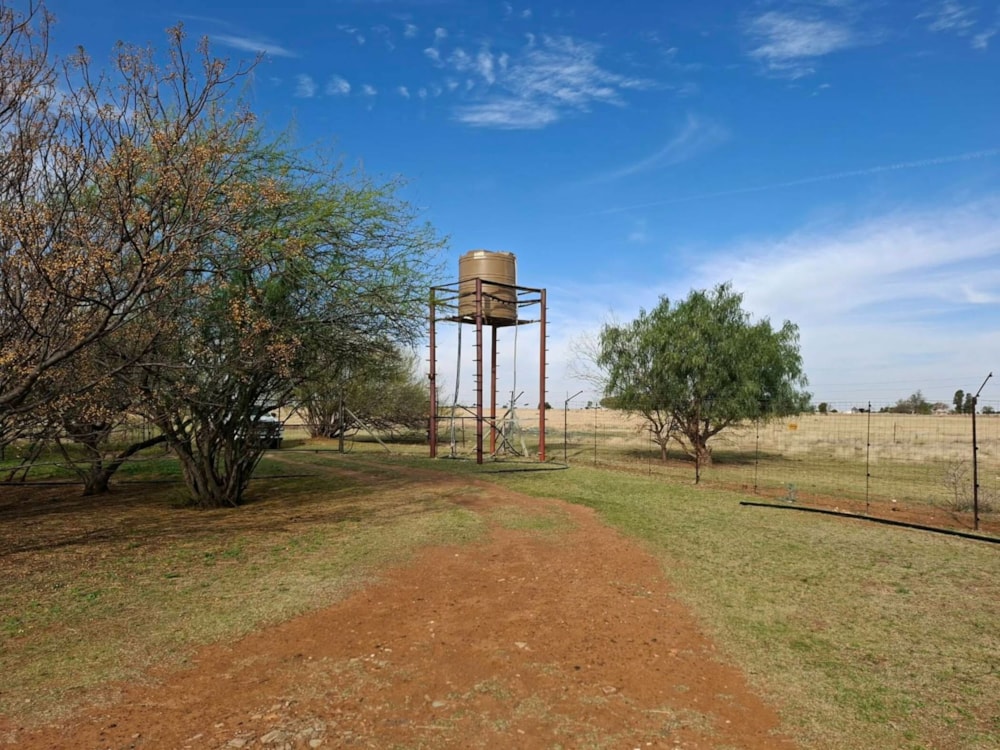Aquaculture farm for sale in Bloemhof, North West Province - 1KJ1750468