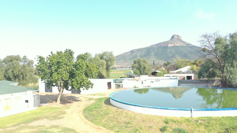 Irrigation farm for sale in Graaff-Reinet Rural - 1KK1750549 Irrigation farm for sale in Graaff-Reinet Rural - 1KK1750549
