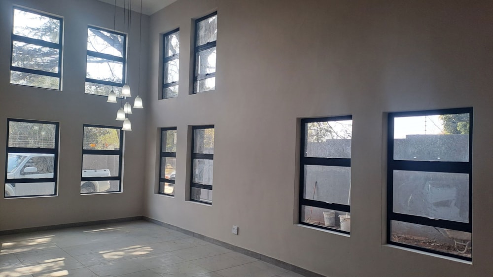 Single-storey house for sale in Clubville - 1MD1750509