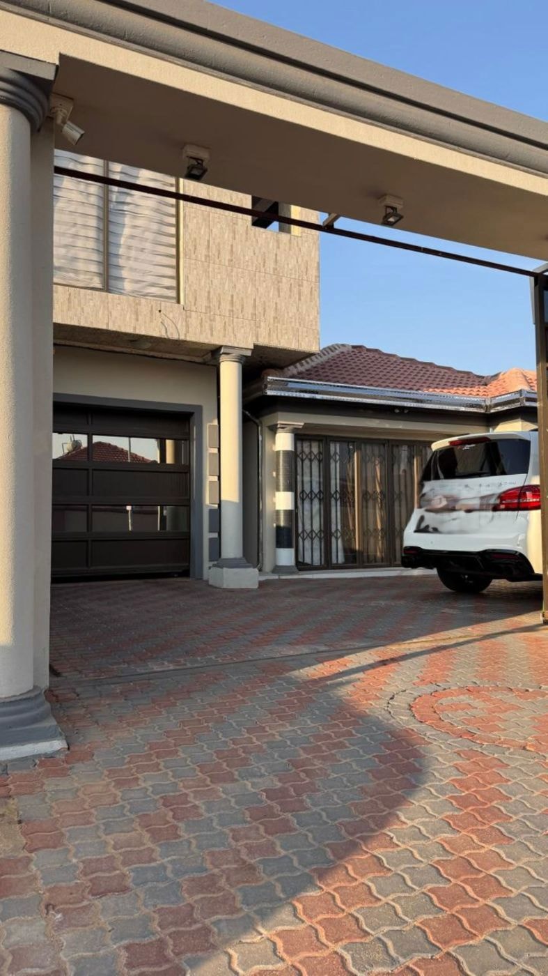 House for sale in Benoni AH - EN1750779 House for sale in Benoni AH - EN1750779