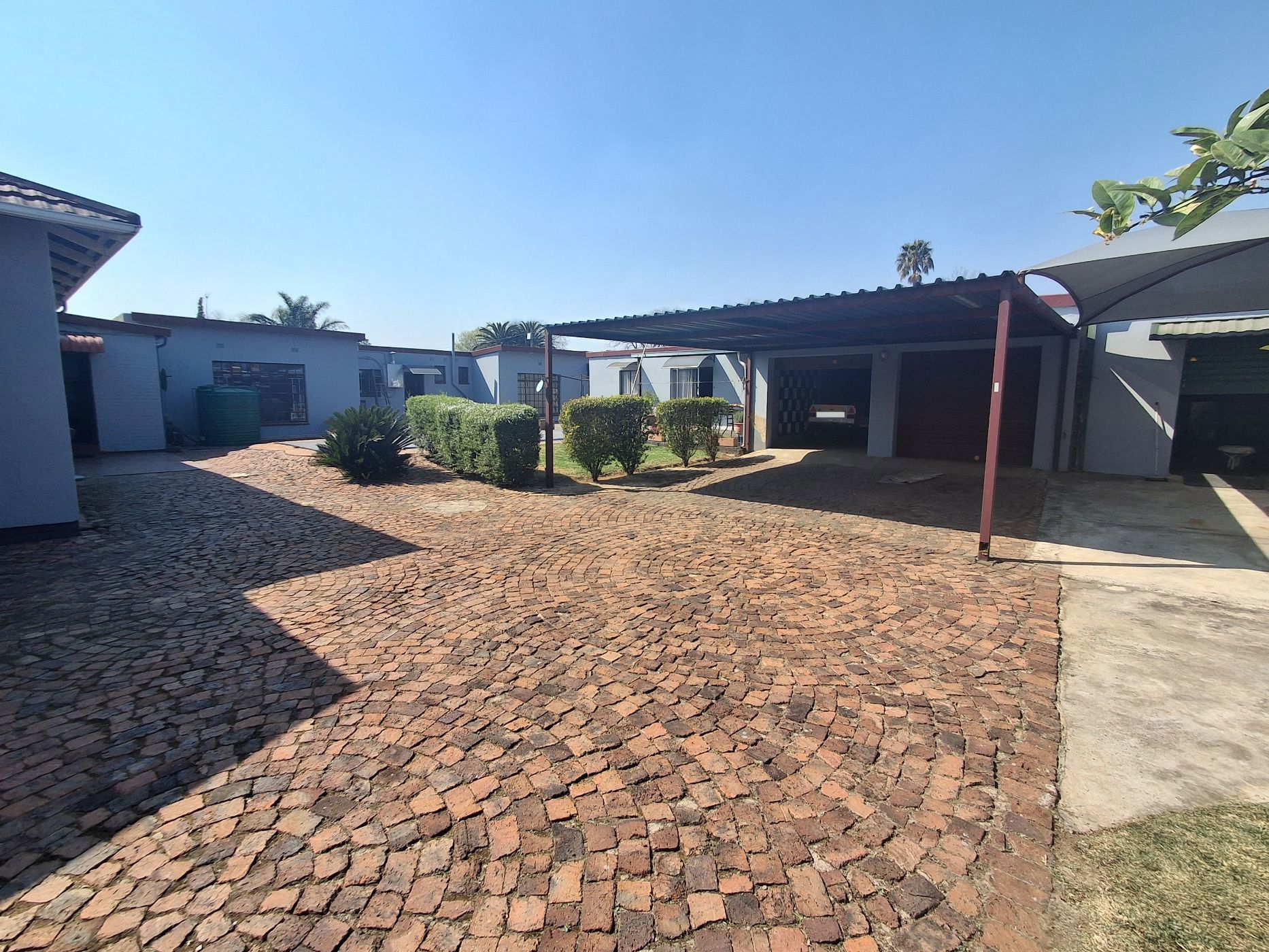 House for sale in Brenthurst - 1BJ1750606