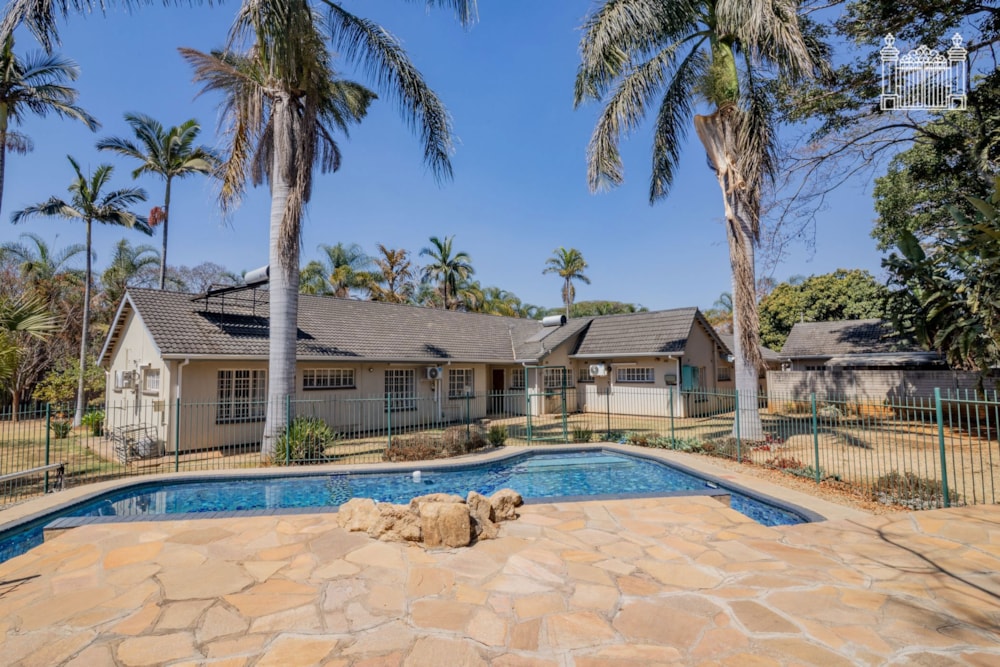 House for sale in Newlands, Zimbabwe - 3ZB1750620 House for sale in Newlands, Zimbabwe - 3ZB1750620