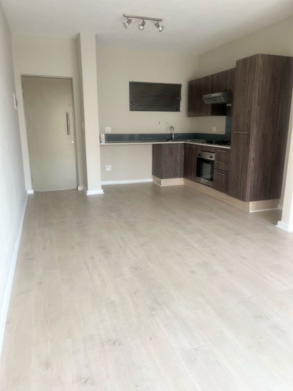 Apartment to rent in Beverley - FYL1750822