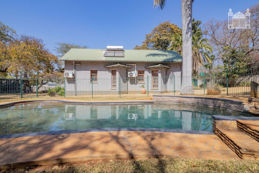 House for sale in Newlands, Zimbabwe - 3ZB1750626 House for sale in Newlands, Zimbabwe - 3ZB1750626