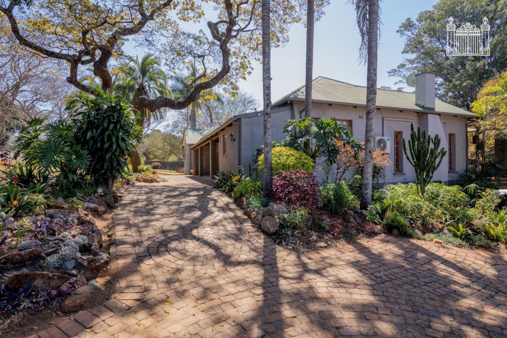 House for sale in Newlands, Zimbabwe - 3ZB1750626 House for sale in Newlands, Zimbabwe - 3ZB1750626
