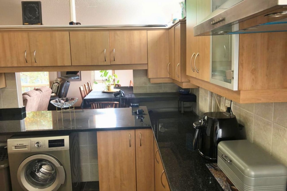 Apartment for sale in Bulwer, Durban - 1DBN1750629 Apartment for sale in Bulwer, Durban - 1DBN1750629