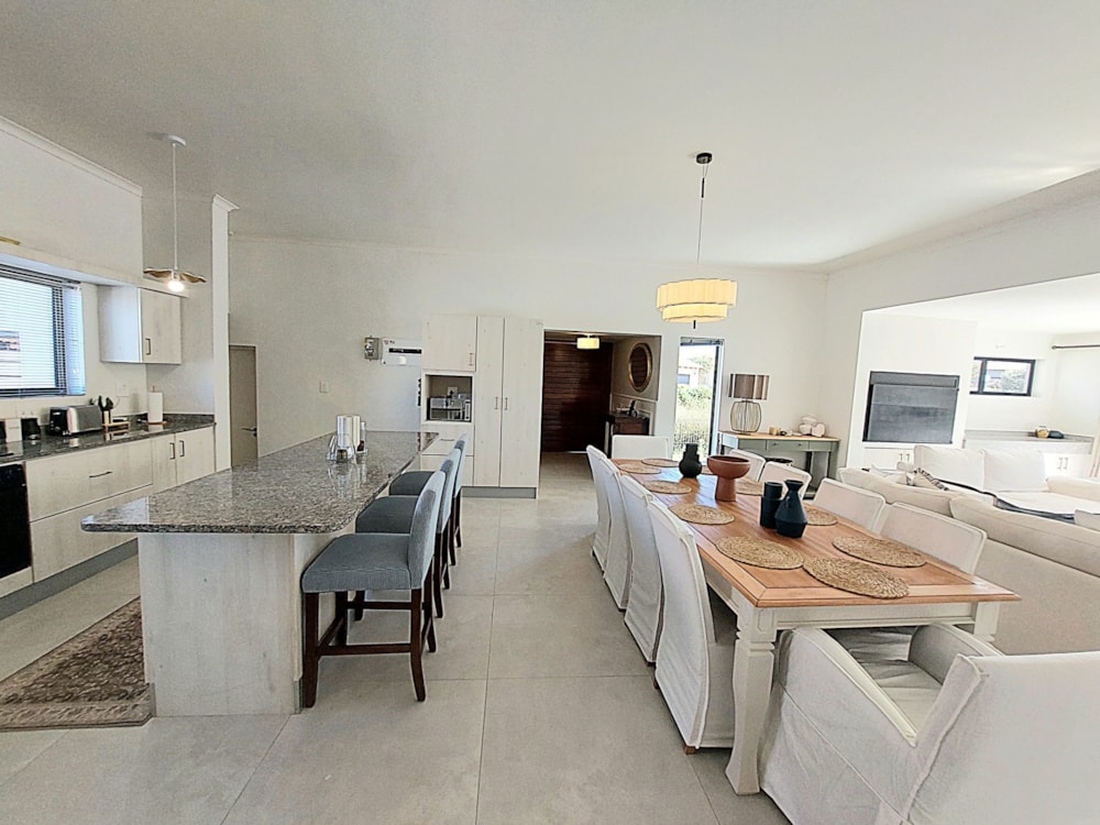 House to rent in Langebaan Country Estate - LBL1750663 House to rent in Langebaan Country Estate - LBL1750663