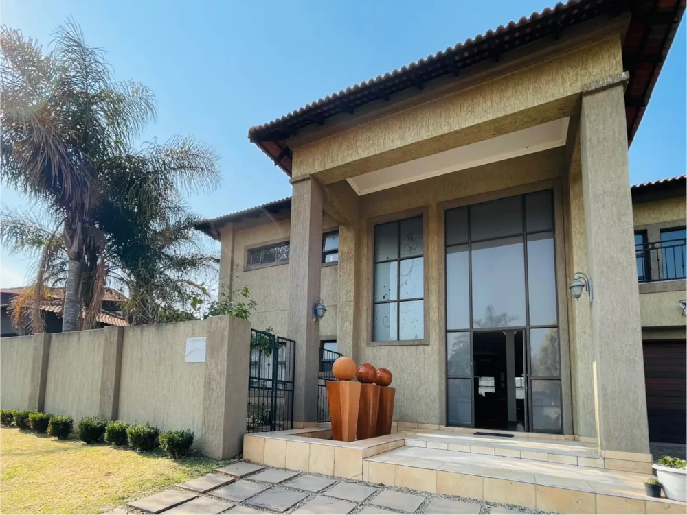 Townhouse for sale in Vanderbijlpark SW 5 - 1VT1750830 Townhouse for sale in Vanderbijlpark SW 5 - 1VT1750830