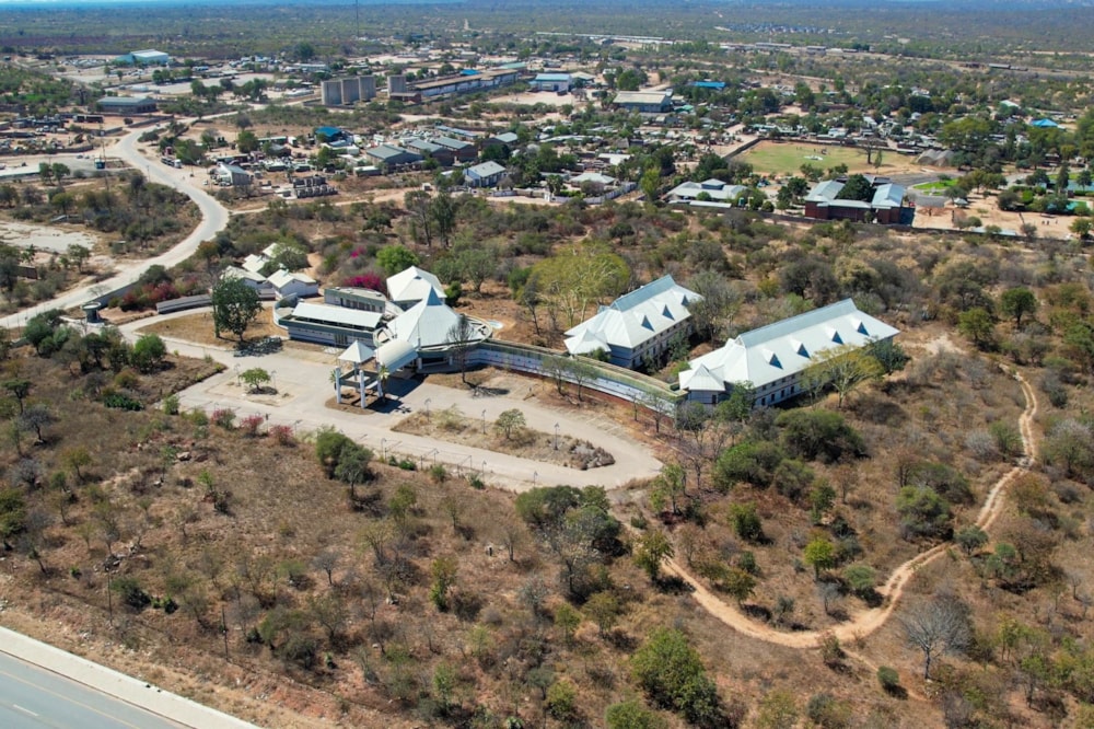 City hotel for sale in Beitbridge, Zimbabwe - 3ZB1750818 City hotel for sale in Beitbridge, Zimbabwe - 3ZB1750818