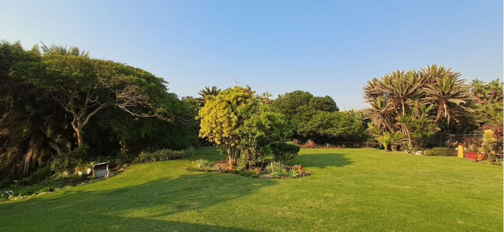 Security complex home for sale in Scottburgh - 1si1750808 Security complex home for sale in Scottburgh - 1si1750808