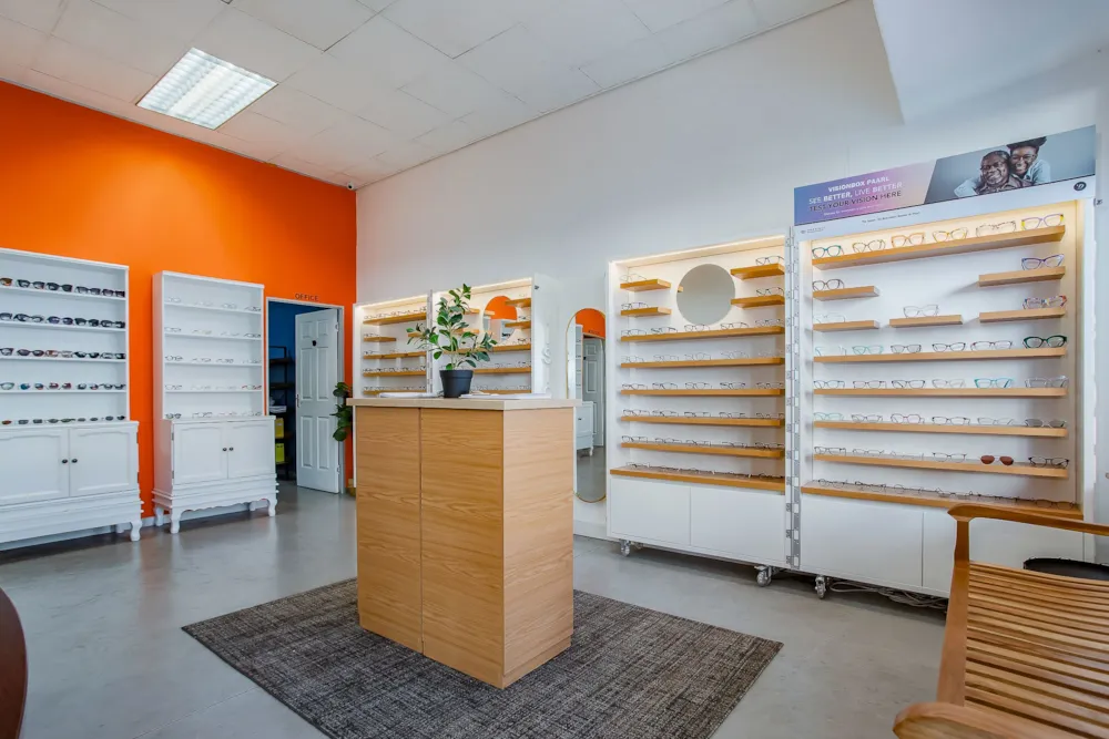 Commercial retail property for sale in Paarl - TK1750086 Commercial retail property for sale in Paarl - TK1750086