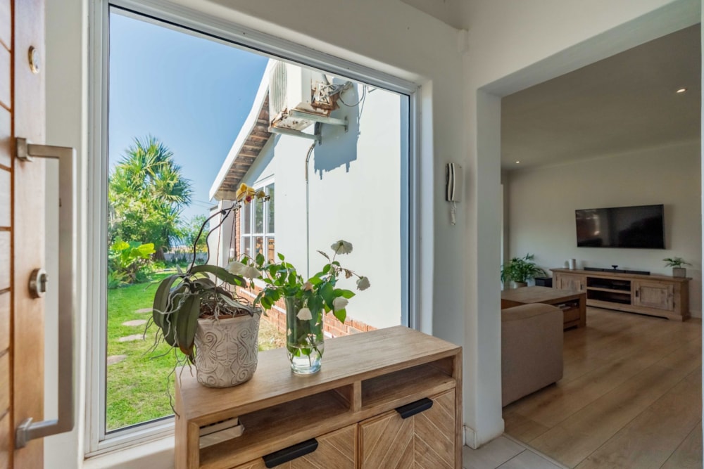 Double-storey house for sale in uMhlanga - 1ND1749658