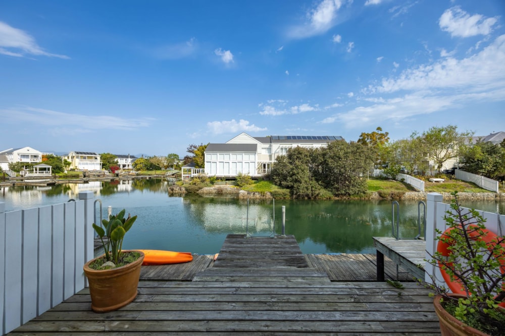 Double-storey apartment for sale in Thesen Islands - 1KG1750470 Double-storey apartment for sale in Thesen Islands - 1KG1750470