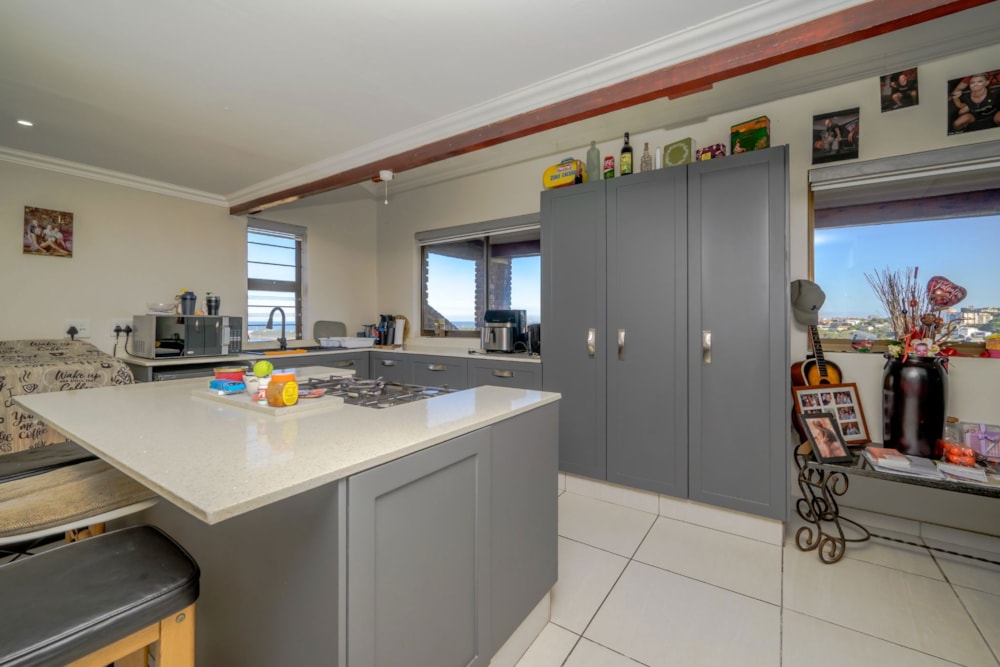 Double-storey house for sale in Riverside, Durban North - 1ND1748370 Double-storey house for sale in Riverside, Durban North - 1ND1748370
