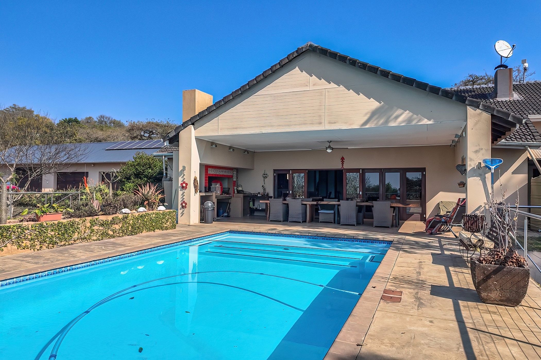 Security estate home for sale in White River - 1WR1747854