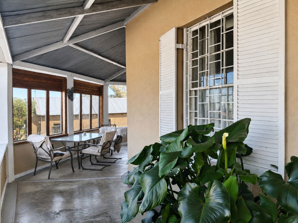 Single-storey house for sale in Oudtshoorn North - 1OU1749637