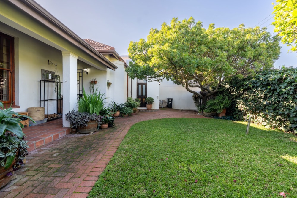 Cottage for sale in Rondebosch Park Estate - KW1749372