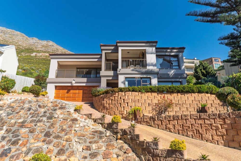 Double-storey house for sale in Froggy Farm - FH1739975