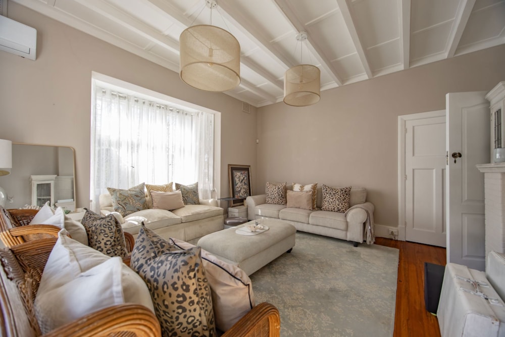 Double-storey house for sale in Morningside, Durban - 1DBN1745248 Double-storey house for sale in Morningside, Durban - 1DBN1745248