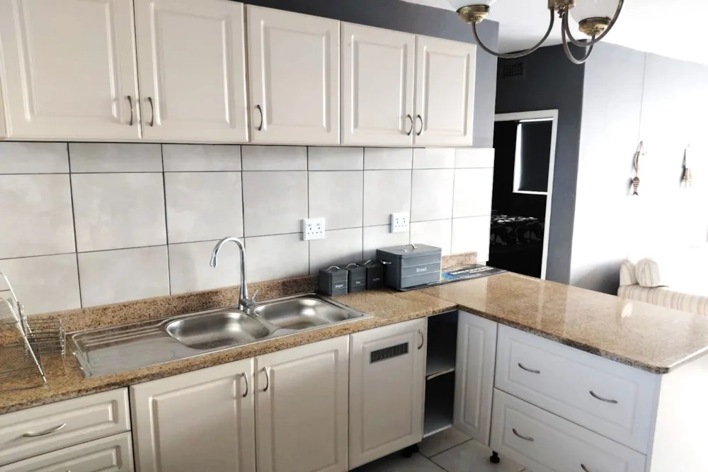 Apartment for sale in Amanzimtoti - 1WB1748031 Apartment for sale in Amanzimtoti - 1WB1748031