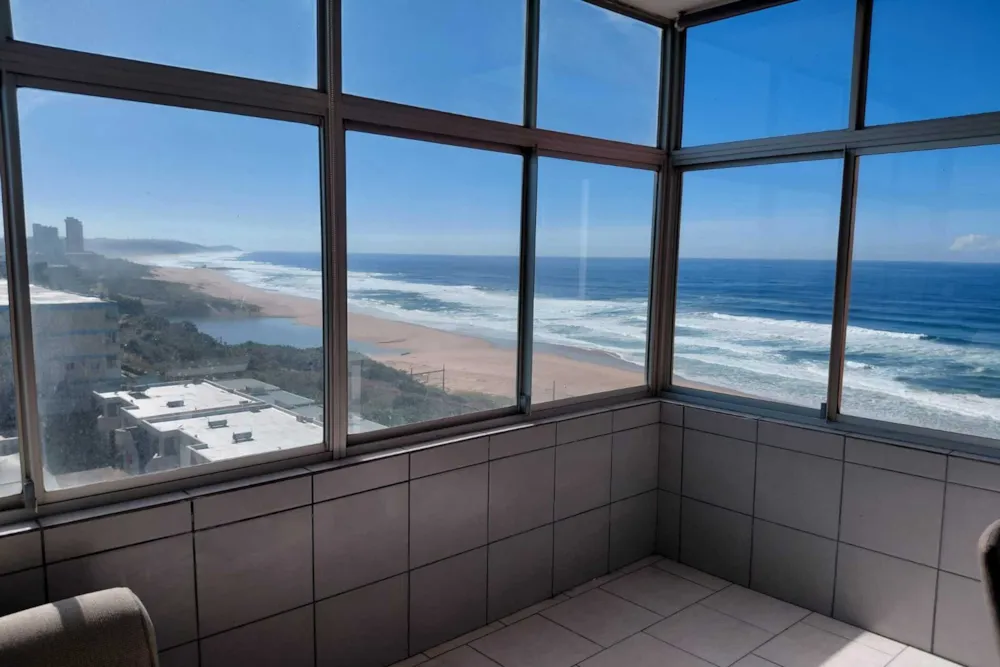 Apartment for sale in Amanzimtoti - 1WB1748031 Apartment for sale in Amanzimtoti - 1WB1748031