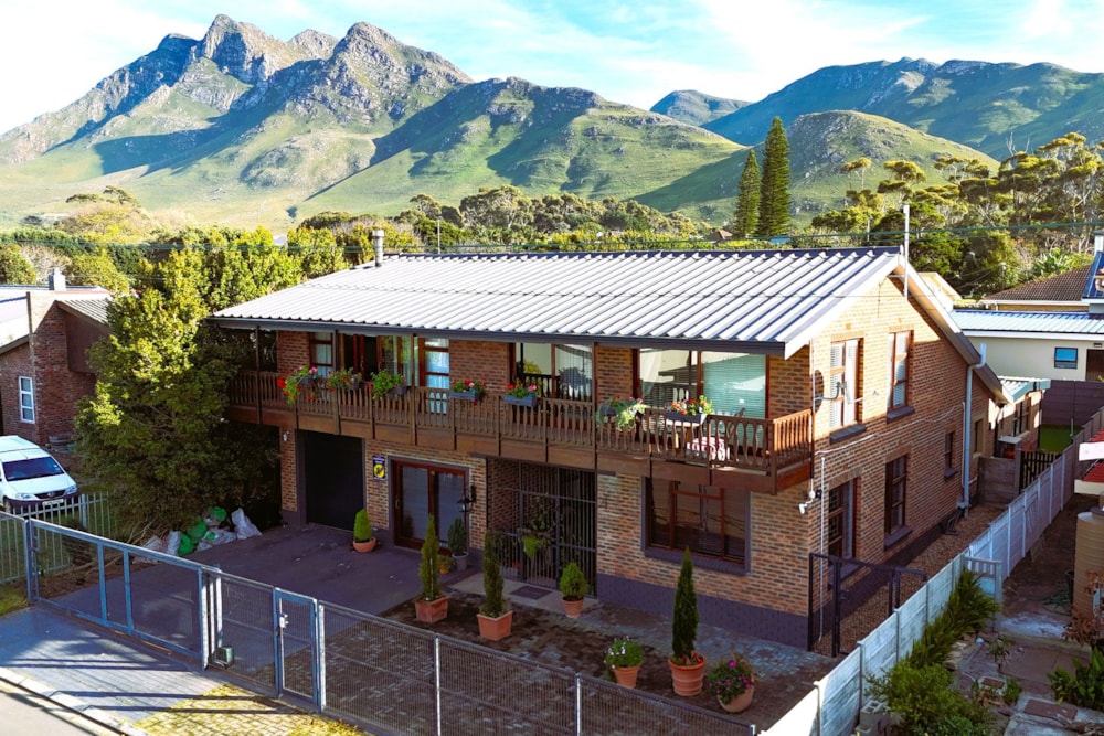 Double-storey house for sale in Klein Berlyn - KN1749477 Double-storey house for sale in Klein Berlyn - KN1749477