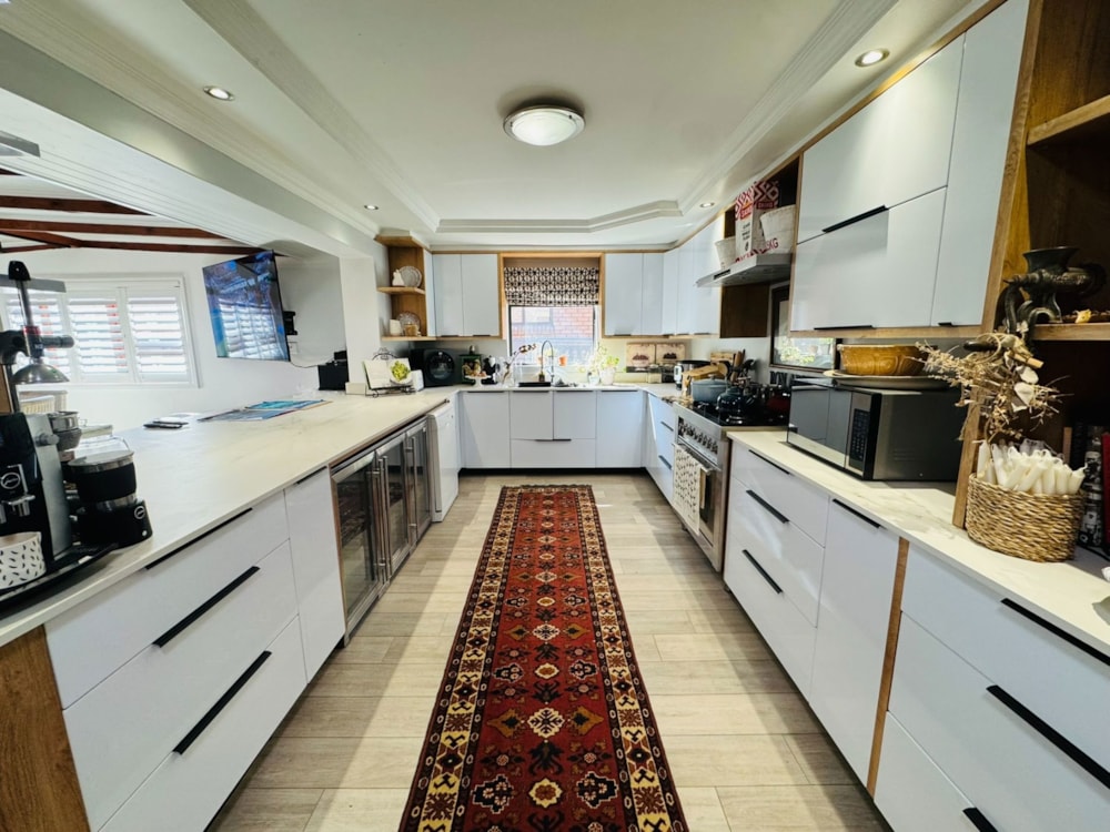 Double-storey house for sale in Klein Berlyn - KN1749477 Double-storey house for sale in Klein Berlyn - KN1749477