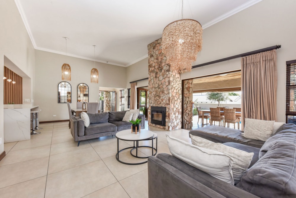Security estate home for sale in Beverley - FW1748005