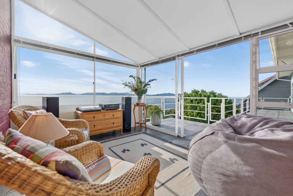 Double-storey house for sale in Murdock Valley, Simons Town - FH1747715 Double-storey house for sale in Murdock Valley, Simons Town - FH1747715