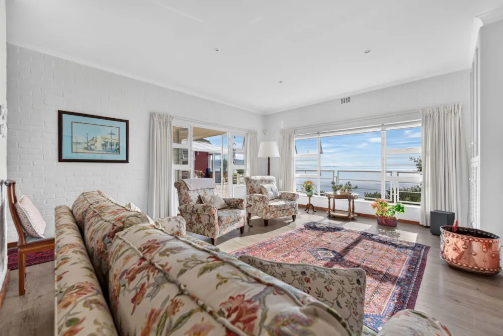 Double-storey house for sale in Murdock Valley, Simons Town - FH1747715 Double-storey house for sale in Murdock Valley, Simons Town - FH1747715