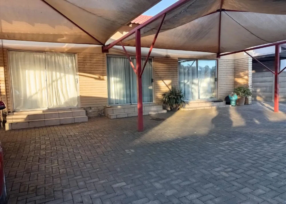 House for sale in Witbank (eMalahleni) - 1WD1748038 House for sale in Witbank (eMalahleni) - 1WD1748038