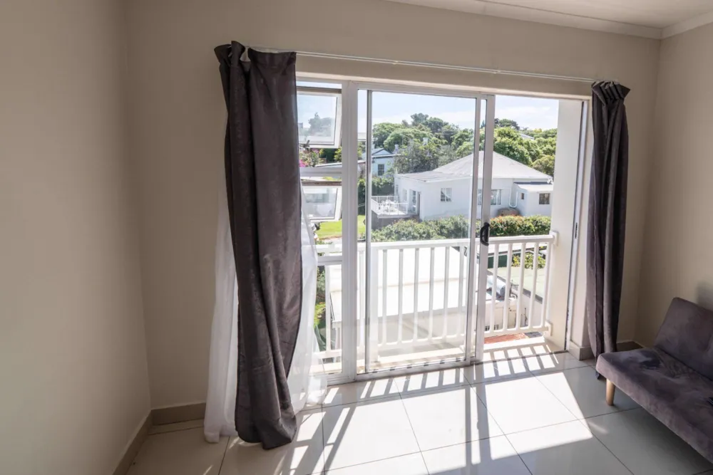 Apartment let in Grahamstown Central (Makhanda Central)  - 1GC1749146