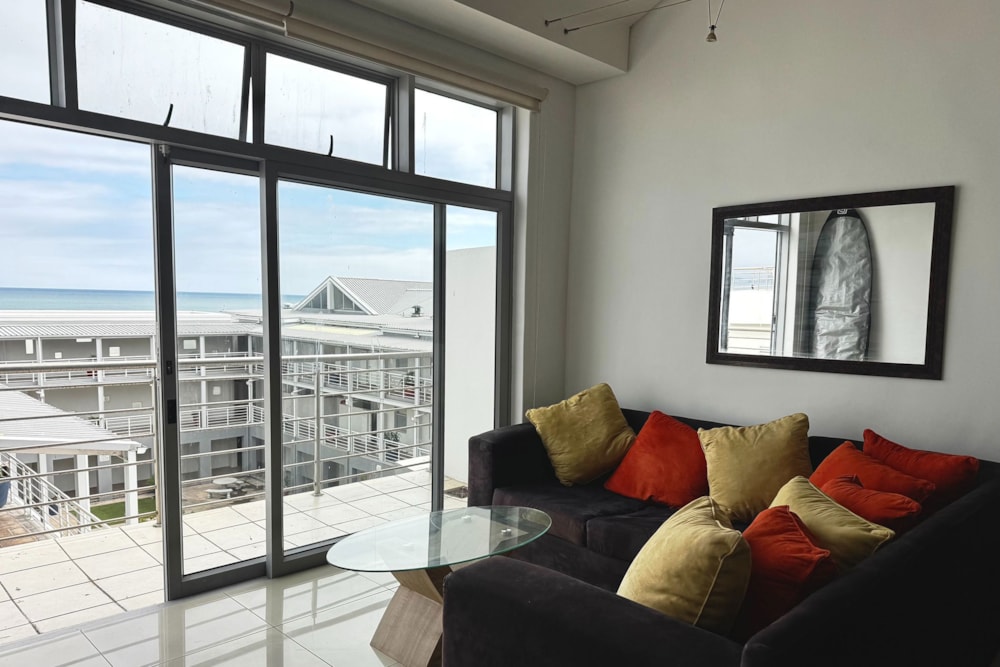 Apartment for sale in Big Bay - 1TV1749797